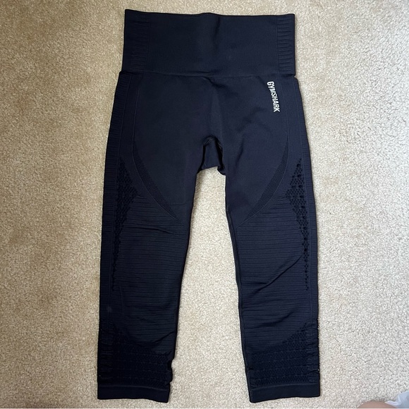 Gymshark Energy Seamless Cropped Leggings. Size small. - Picture 4 of 7